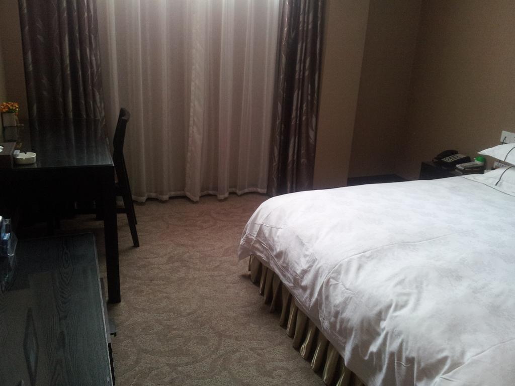 Yiwu Landi Boutique Hotel ייאו מראה חיצוני תמונה